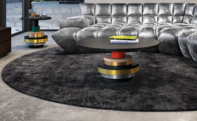Bretz bietet ein großzügiges Sortiment an Dekokissen und Designerteppichen als Wohnaccessoires für Ihr Wohnzimmer oder Schlafzimmer! Finden Sie Zierkissen und Dekoartikel für Ihr Zuhause im Bretz Möbelstore München!